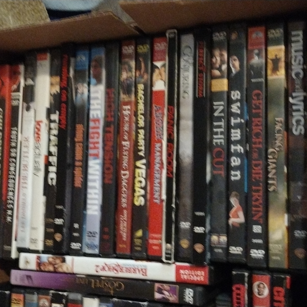 Dvds - Picture 3 of 4